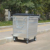 Malý plechový odpadkový koš s víkem